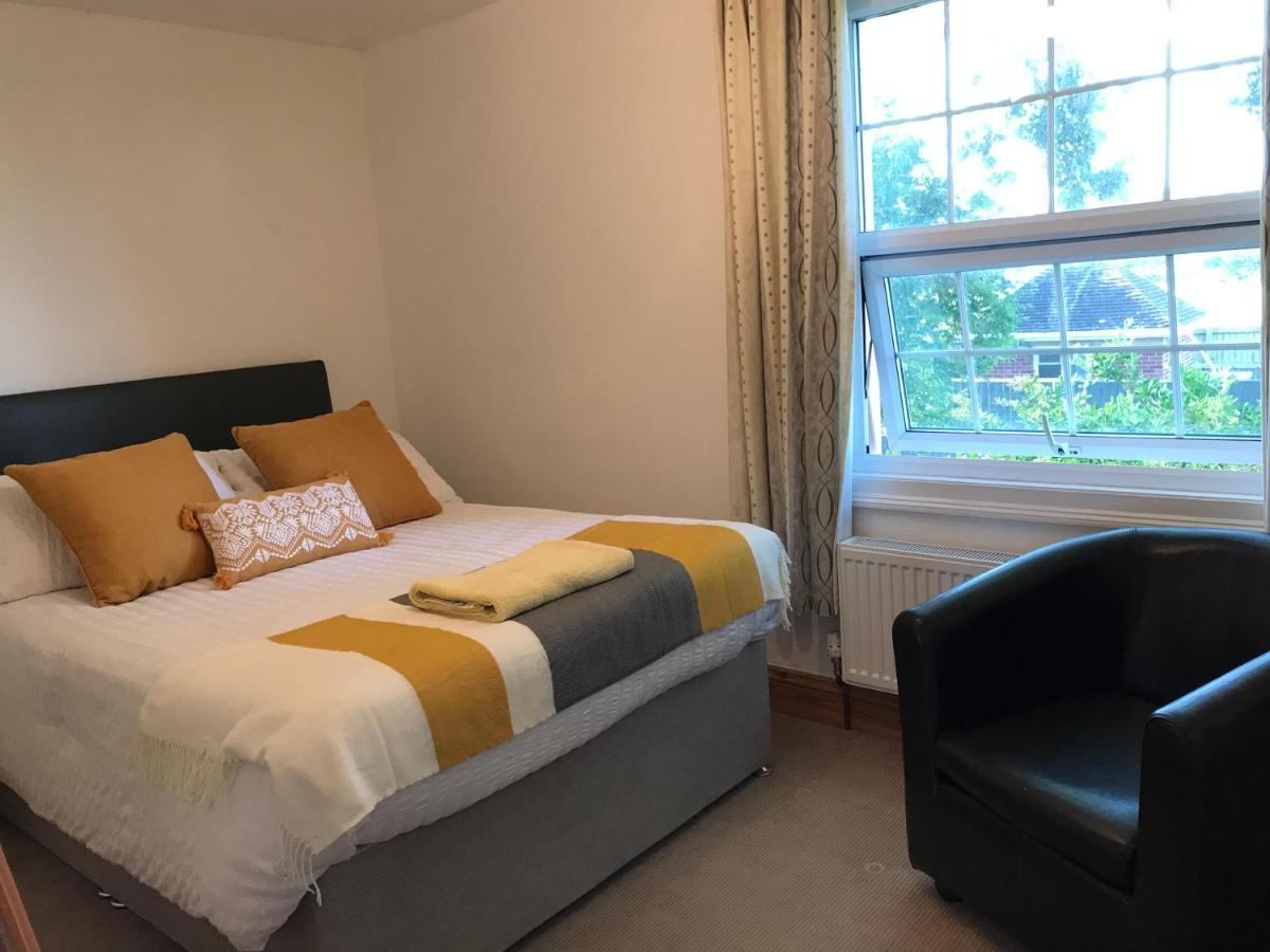 The Sundowner Hotel Highbridge Bagian luar foto